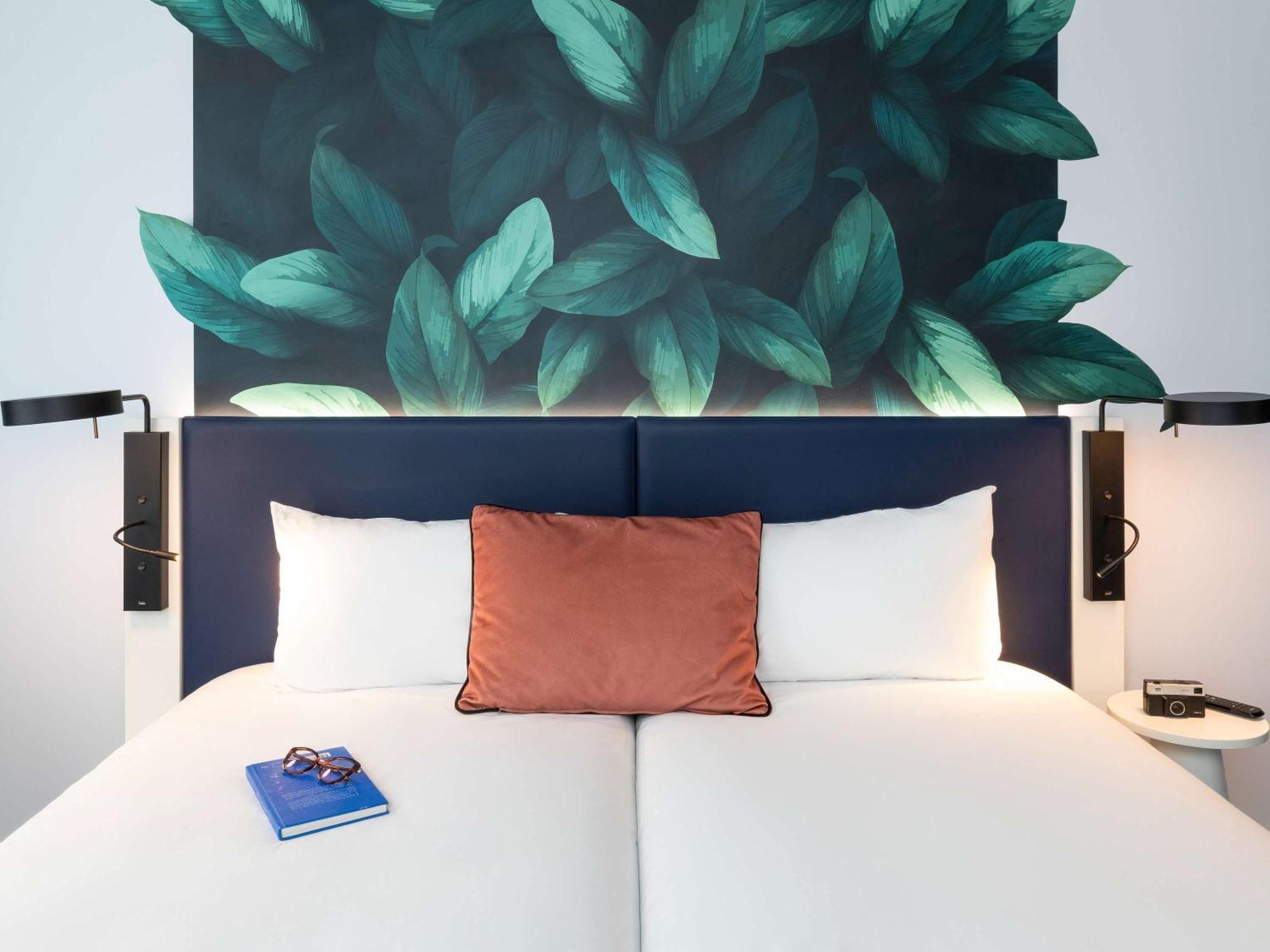 Hotel Ibis Styles Bezons Paris La Defense Exterior foto